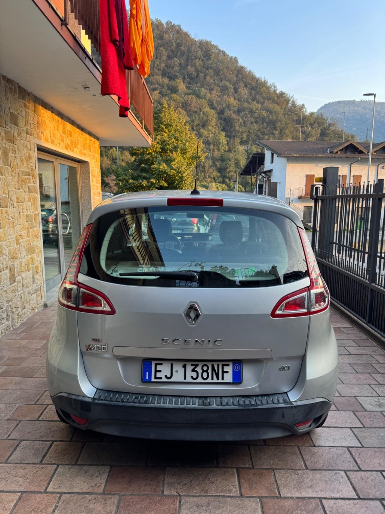 Renault Scenic Scénic X-Mod 1.5 dCi 110CV Luxe