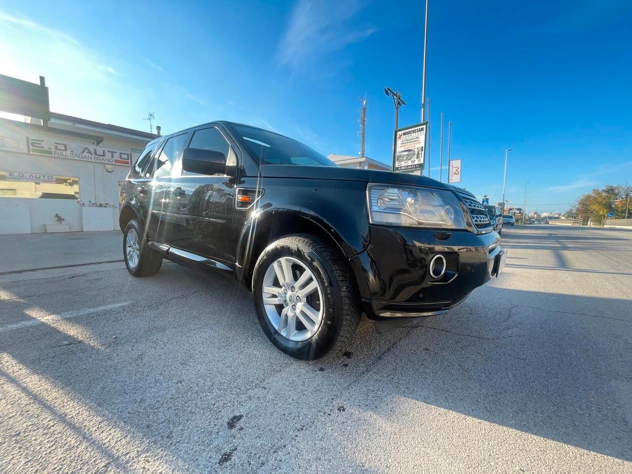 Land Rover Freelander 2.2 eD4 2WD S.W. SE