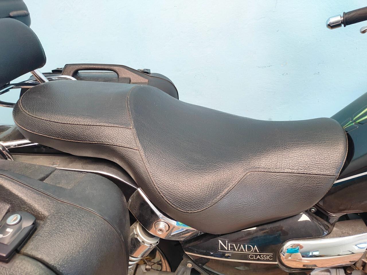 Moto Guzzi Nevada 750 Classic: una custom iconica