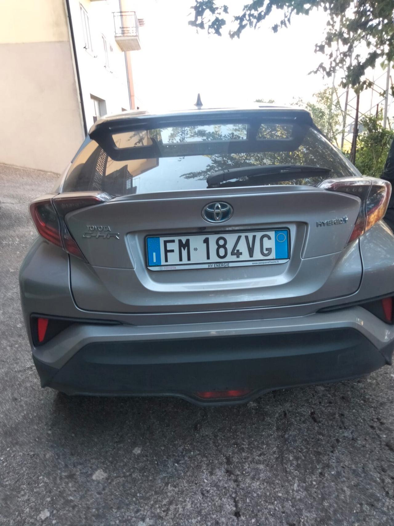 Toyota C-HR 1.8 Hybrid E-CVT Style