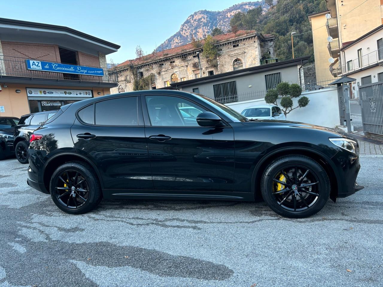 Alfa Romeo Stelvio 2.2 Turbodiesel 190 CV RWD FULL SUPER MY 21 - TOTAL-BLAK
