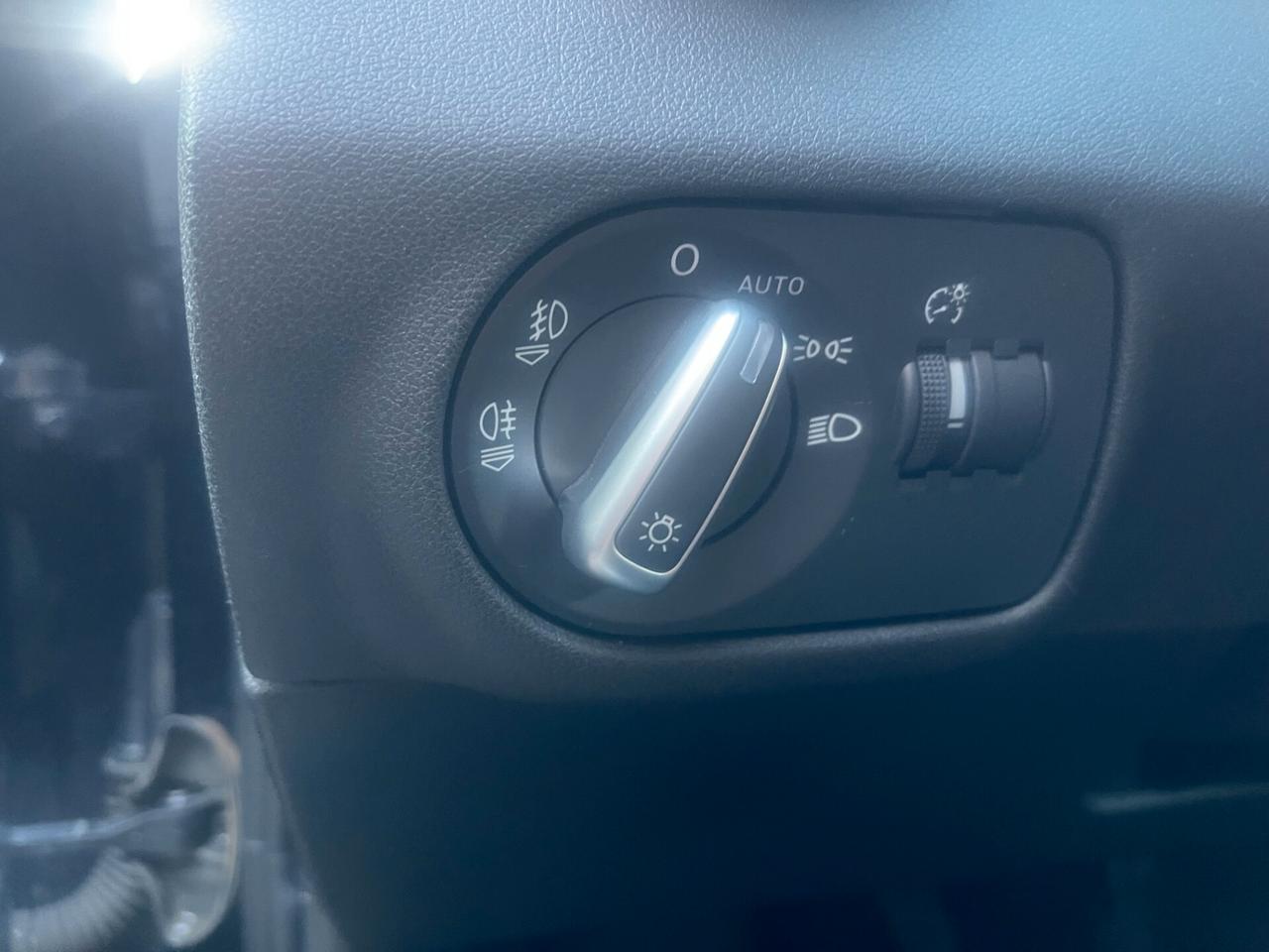 Audi A1 SPB 1.6 TDI 105 CV Ambition NEO PATENTATI