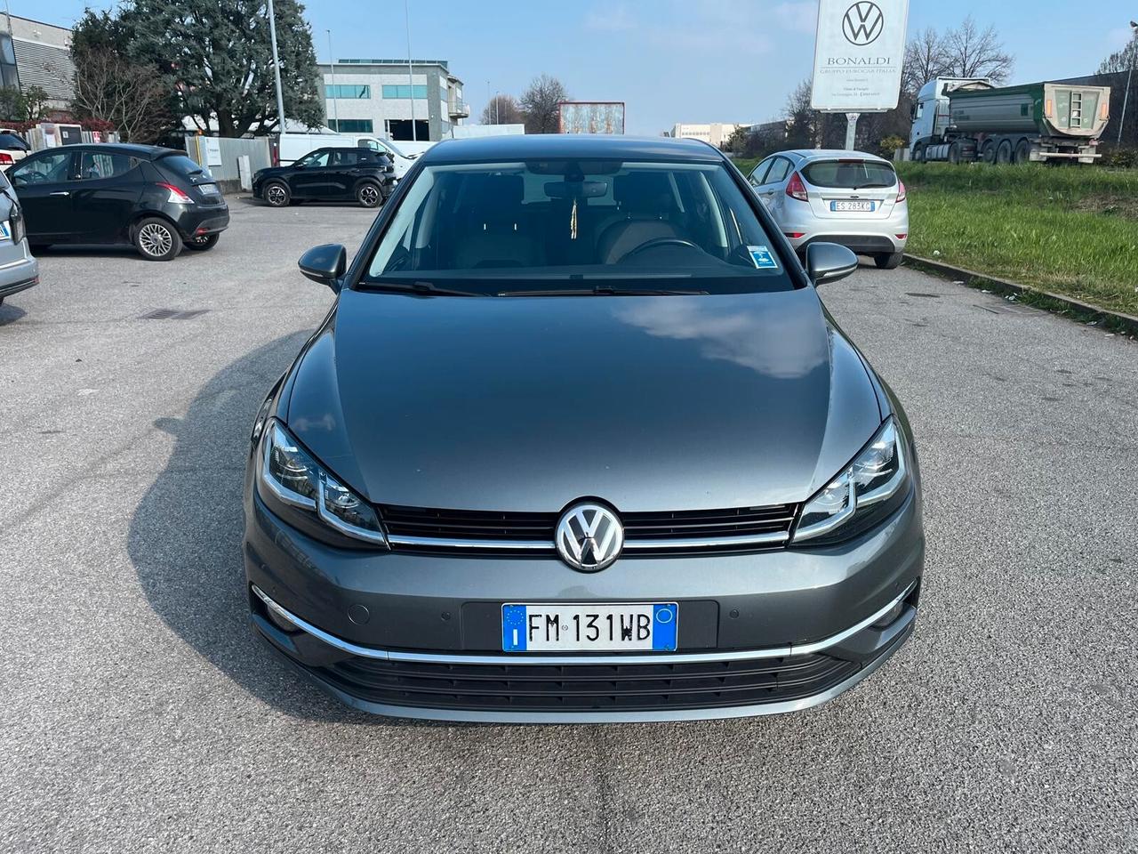 Volkswagen Golf 2.0 TDI DSG 5p. Highline