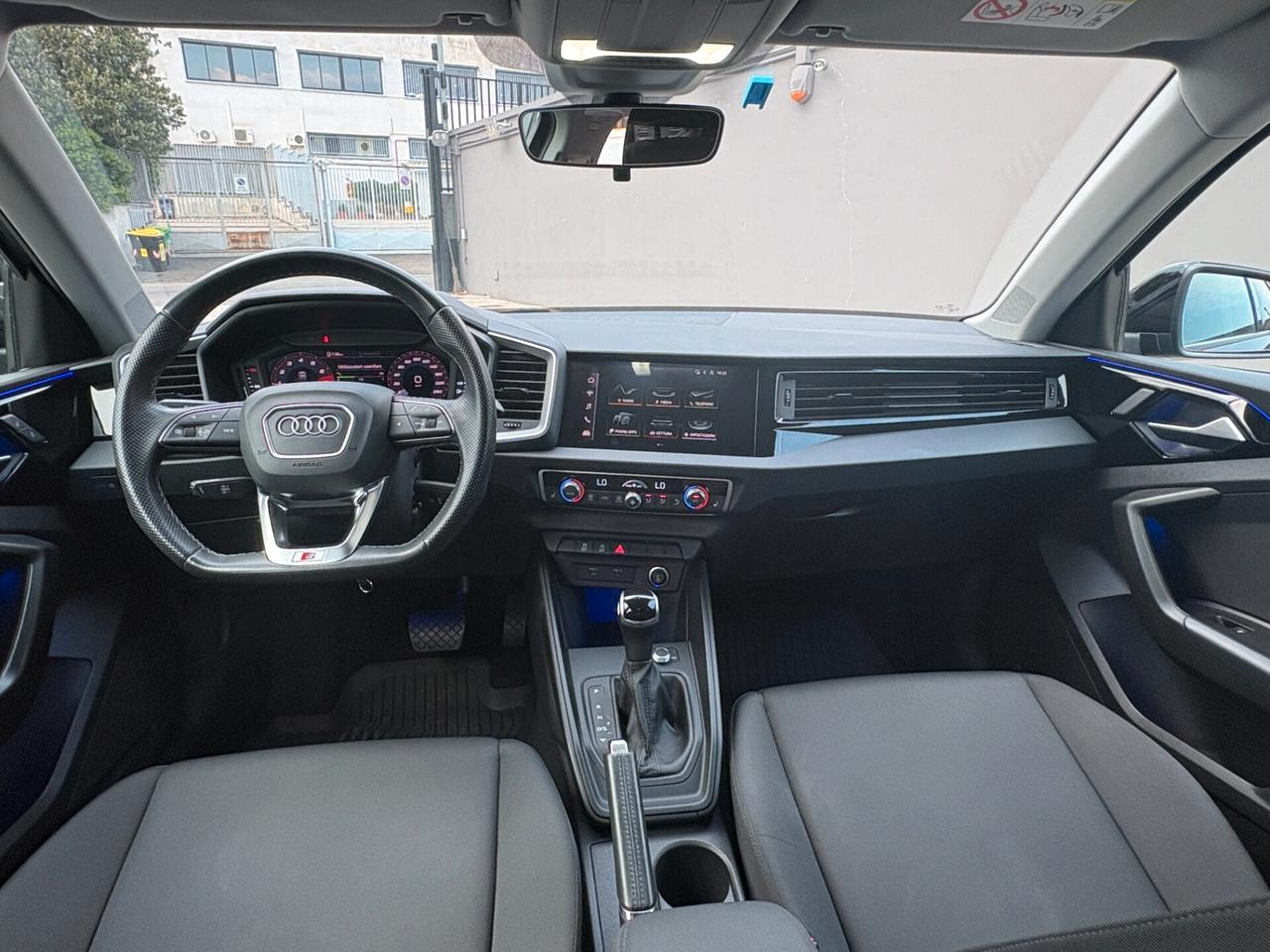 Audi A1 SPORTBACK 30 TFSI S TRONIC LINE IDENTITY BLACK 110CV