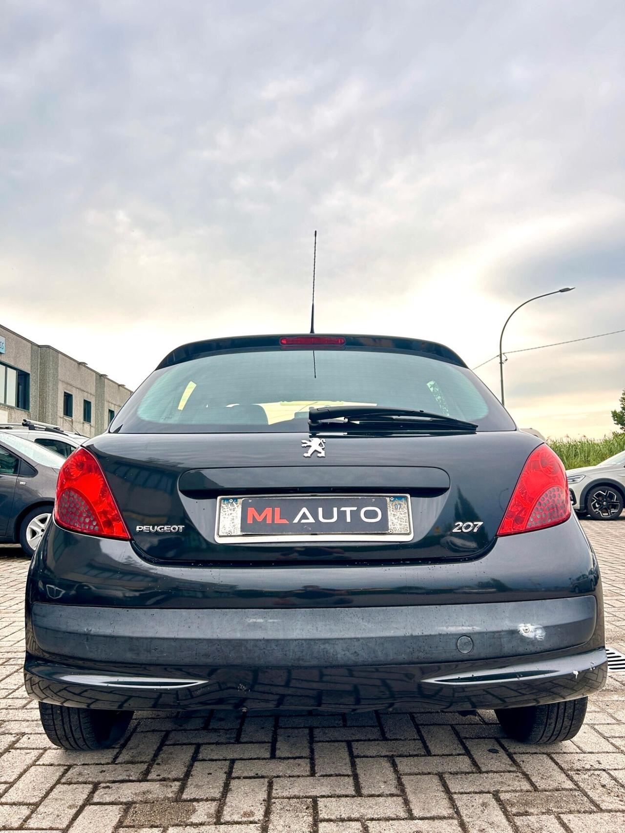 Peugeot 207 1.4 HDi 70CV 5p. XT - OK NEOPATENTATO