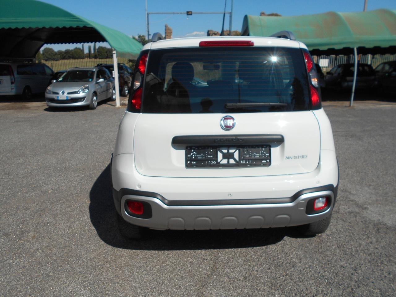 Fiat Panda 1.0 FireFly S&S Hybrid City Cross