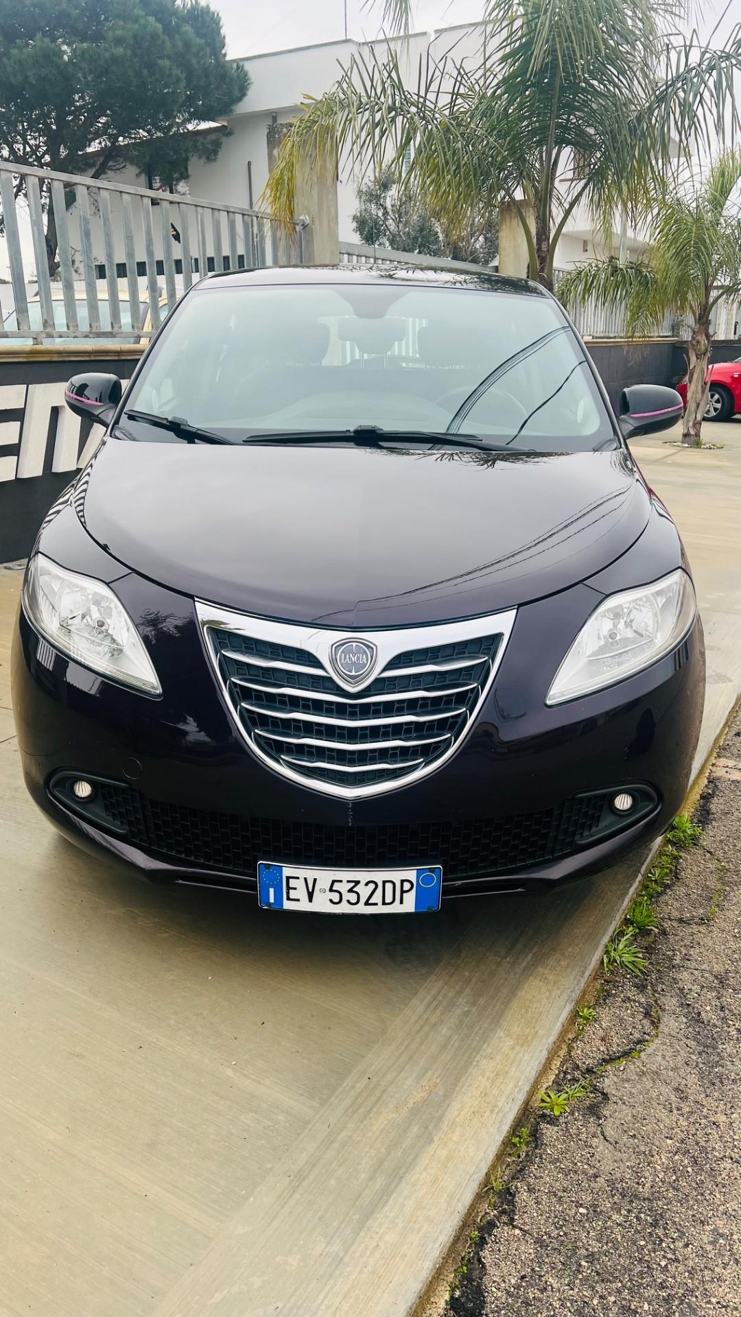 Lancia Ypsilon 1.2 69 CV 5 porte GPL Ecochic Elefantino