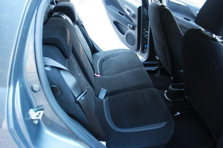 Fiat Punto 1.3 MJT II S&S 85 CV 5 porte ECO Street PARI AL NUOVO