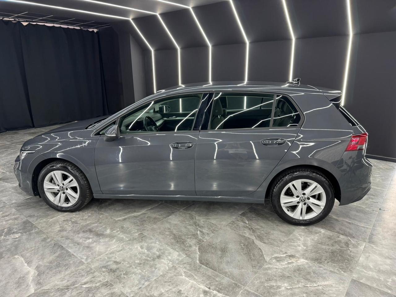 Volkswagen Golf Golf VIII 2020 2.0 tdi Style 115cv dsg