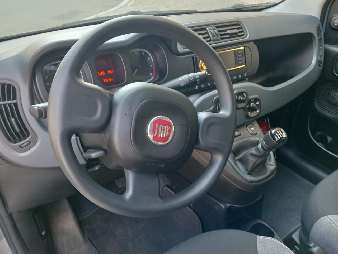 Fiat Panda 1.0 Hybrid EASY 70 CV