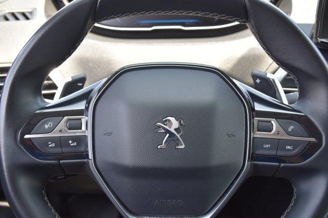 PEUGEOT 5008 BlueHDi 130 S&S EAT8 Allure Pack
