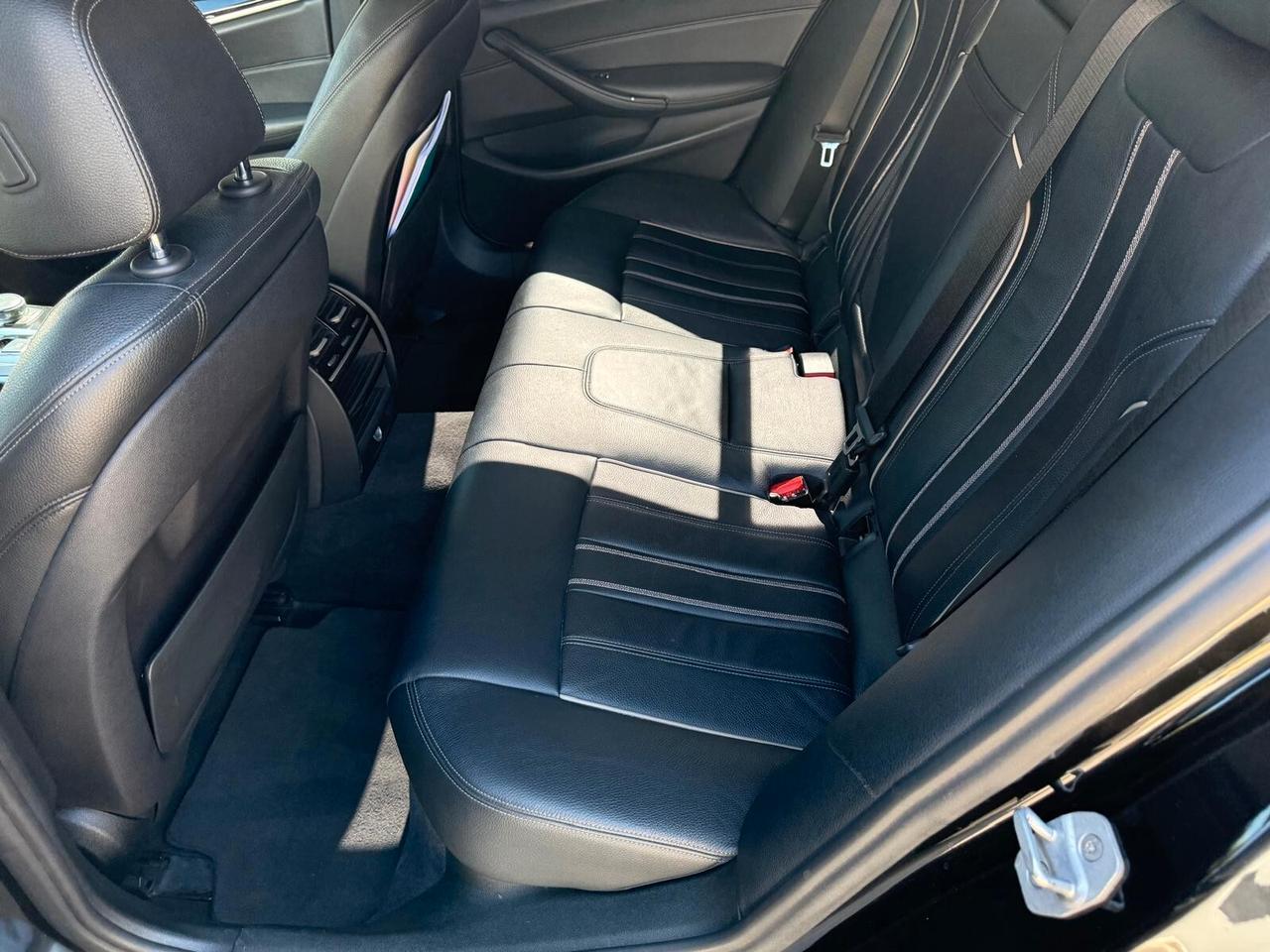 Bmw 520 520d xDrive Sport