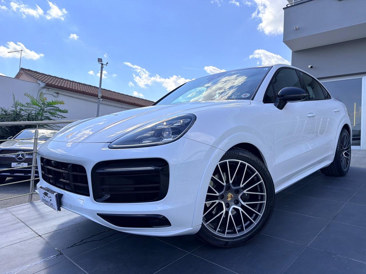 Porsche Cayenne Coupé 3.0 V6 limited edition in garanzia