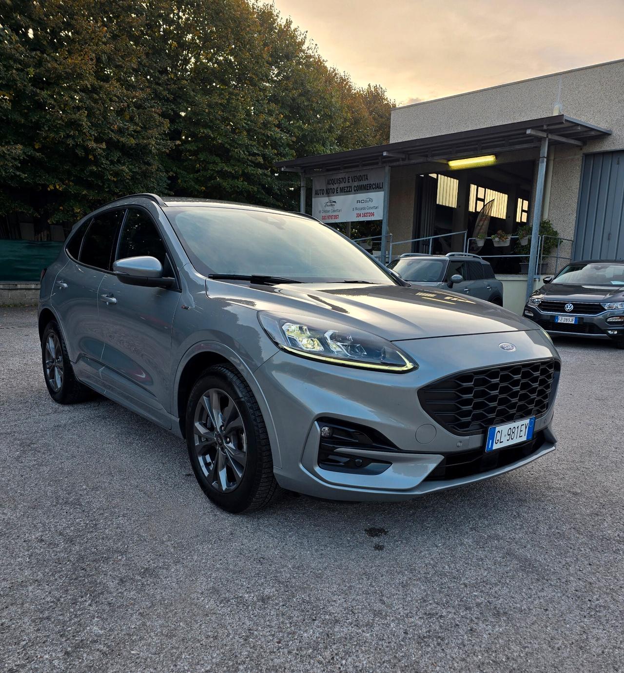 Ford Kuga 2.5 Full Hybrid 190 CV CVT 2WD ST-Line