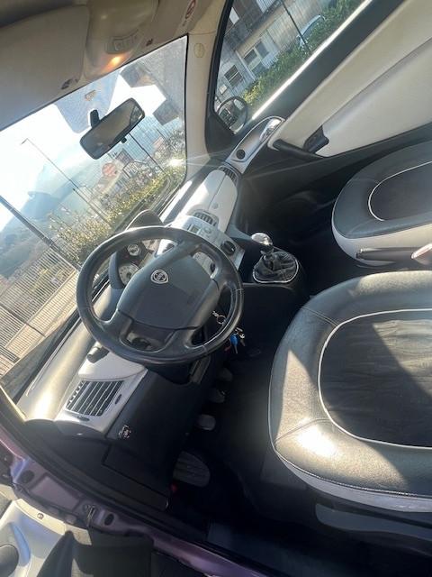 Lancia Ypsilon 1.2 69 CV Elle