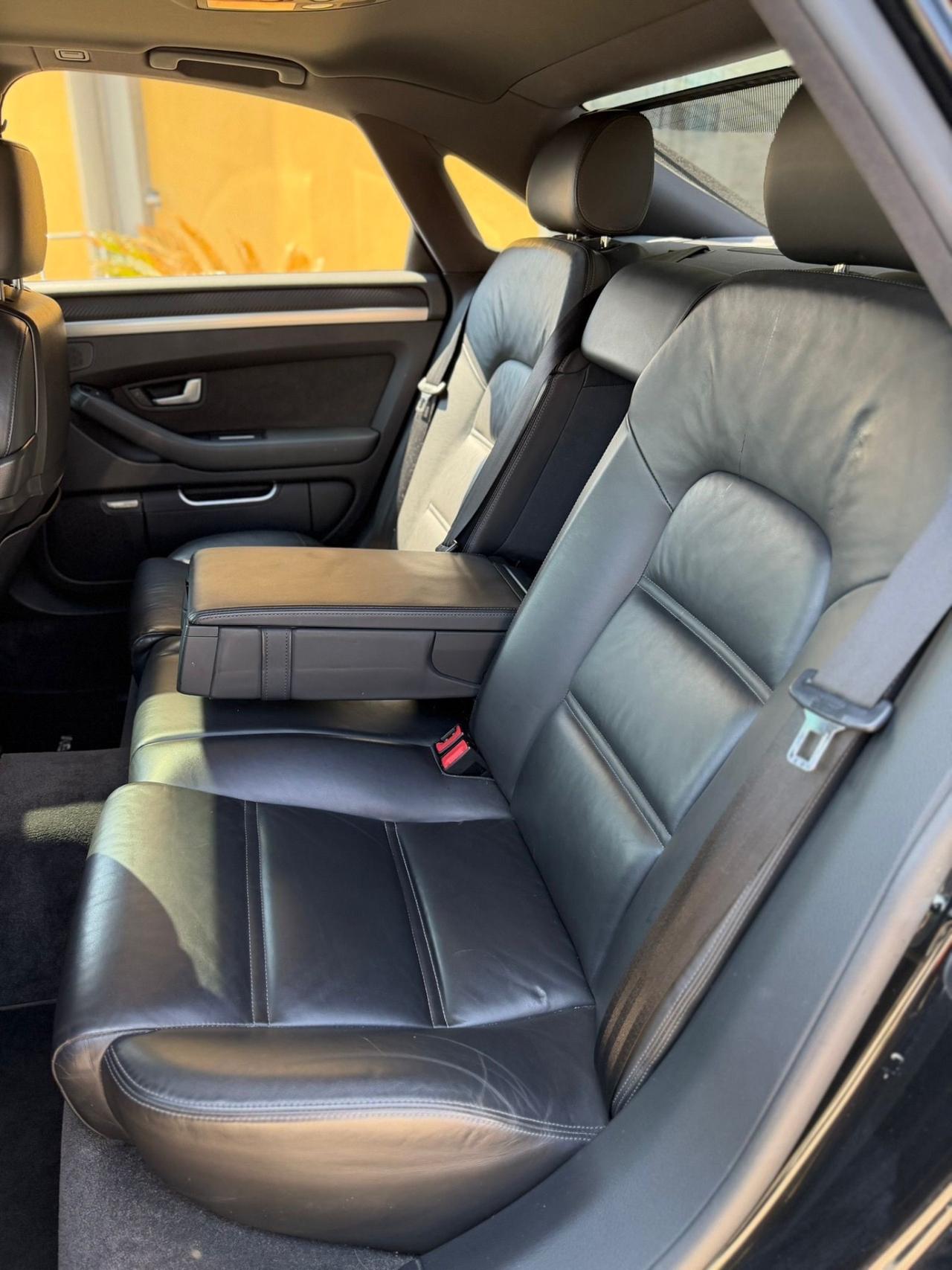 Audi A8 3.0 V6 TDI F.AP. quattro tiptronic