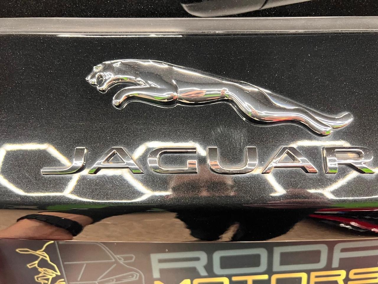 Jaguar E-Pace 2.0D 150 CV AWD R-Dynamic S