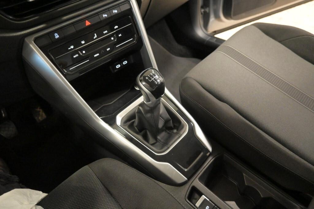 VOLKSWAGEN T-ROC 2.0 TDI 115CV *2023