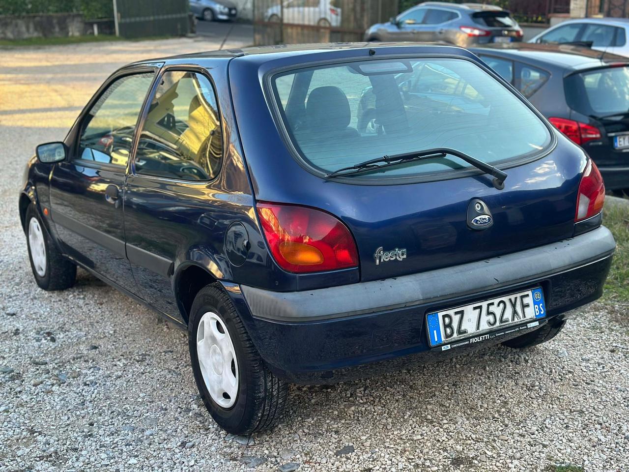 Ford FIESTA 1.2 16V 3P GHIA NEOPAT