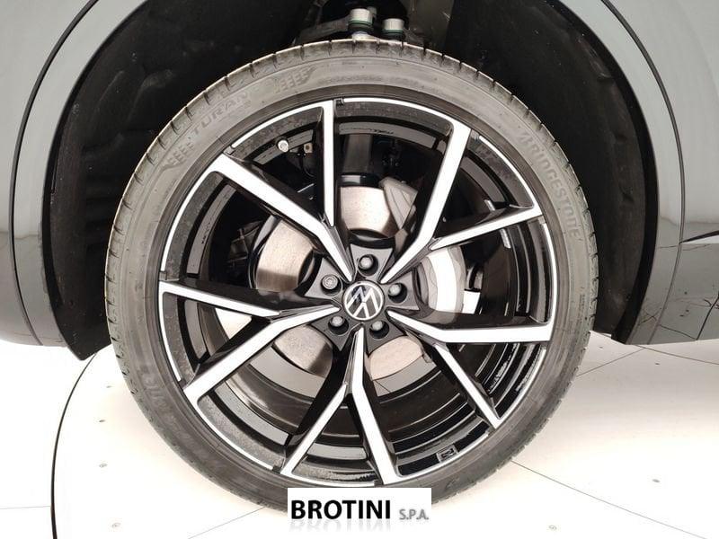 Volkswagen Touareg 3.0 V6 TDI SCR 170kW R-Line Final Edit