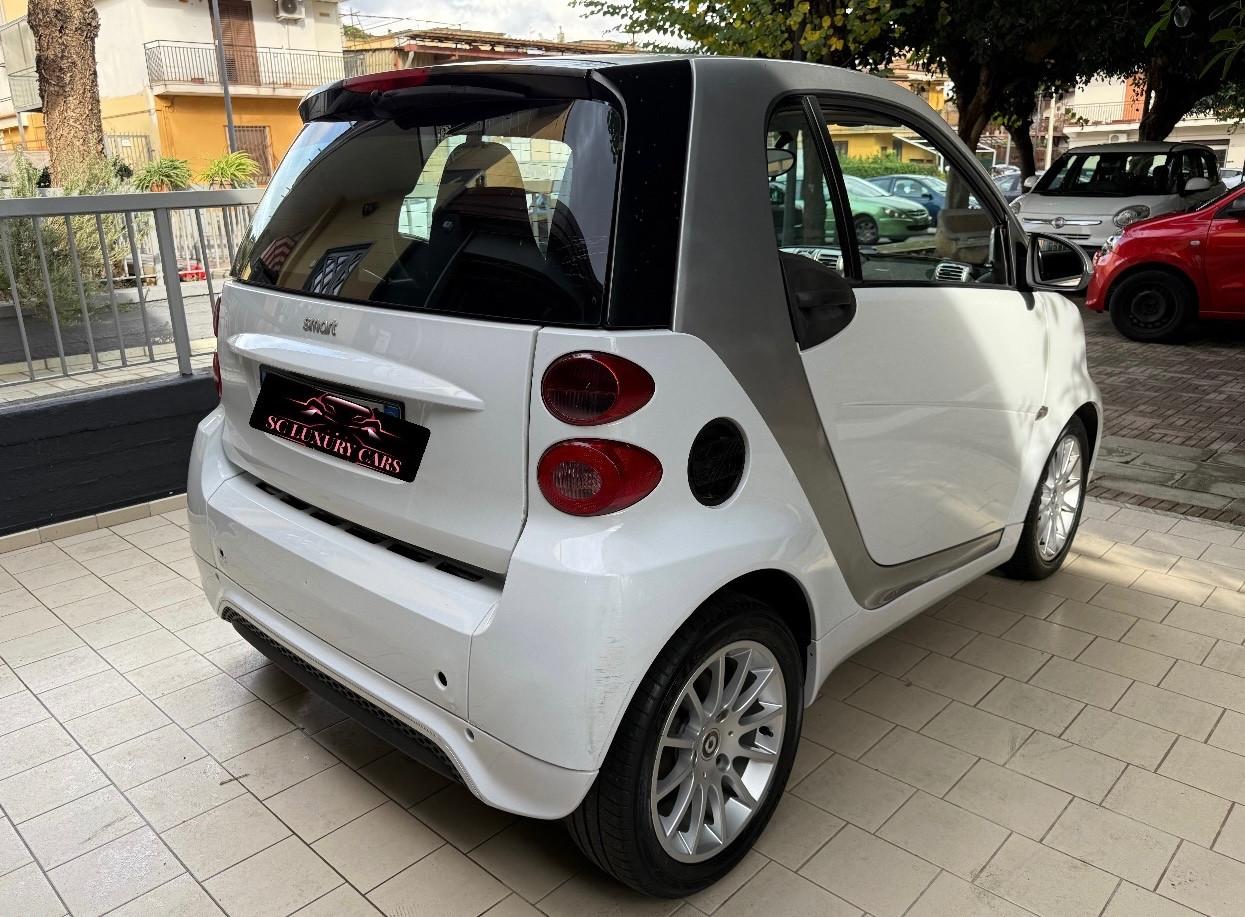Smart ForTwo 1.0 Benzina 52 kW coupé GARANTITA