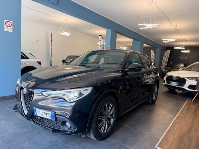 Alfa Romeo Stelvio 2.2 Turbodiesel 160 CV AT8 RWD Super Business