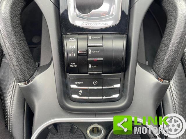 PORSCHE Cayenne Diesel Cayenne 3.0 Diesel 245CV Allestimento GTS