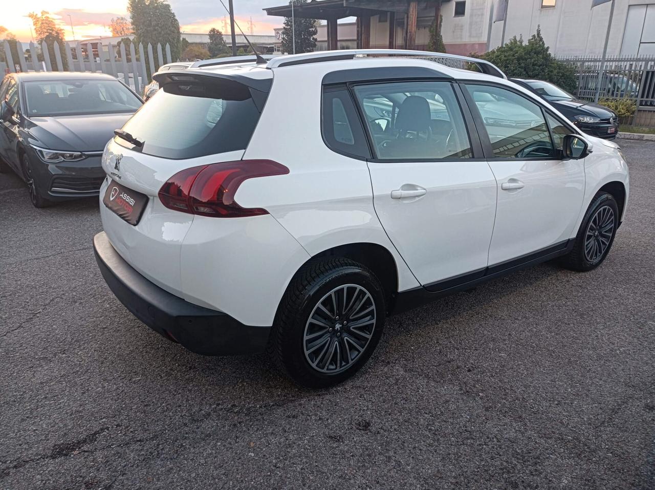 Peugeot 2008 BlueHDi 100 Active