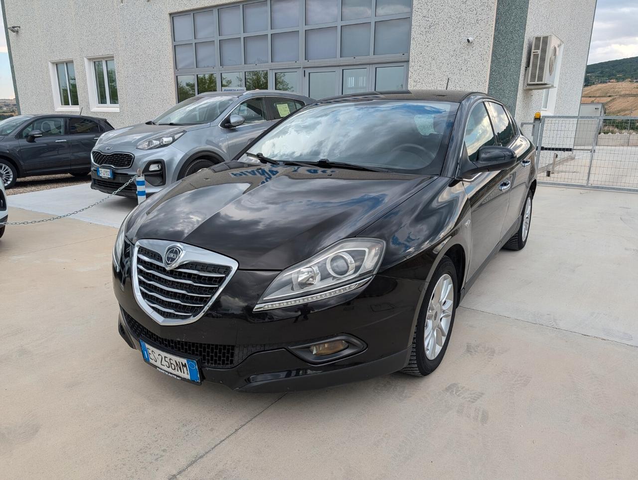 Lancia Delta 1.6 MJT DPF Gold