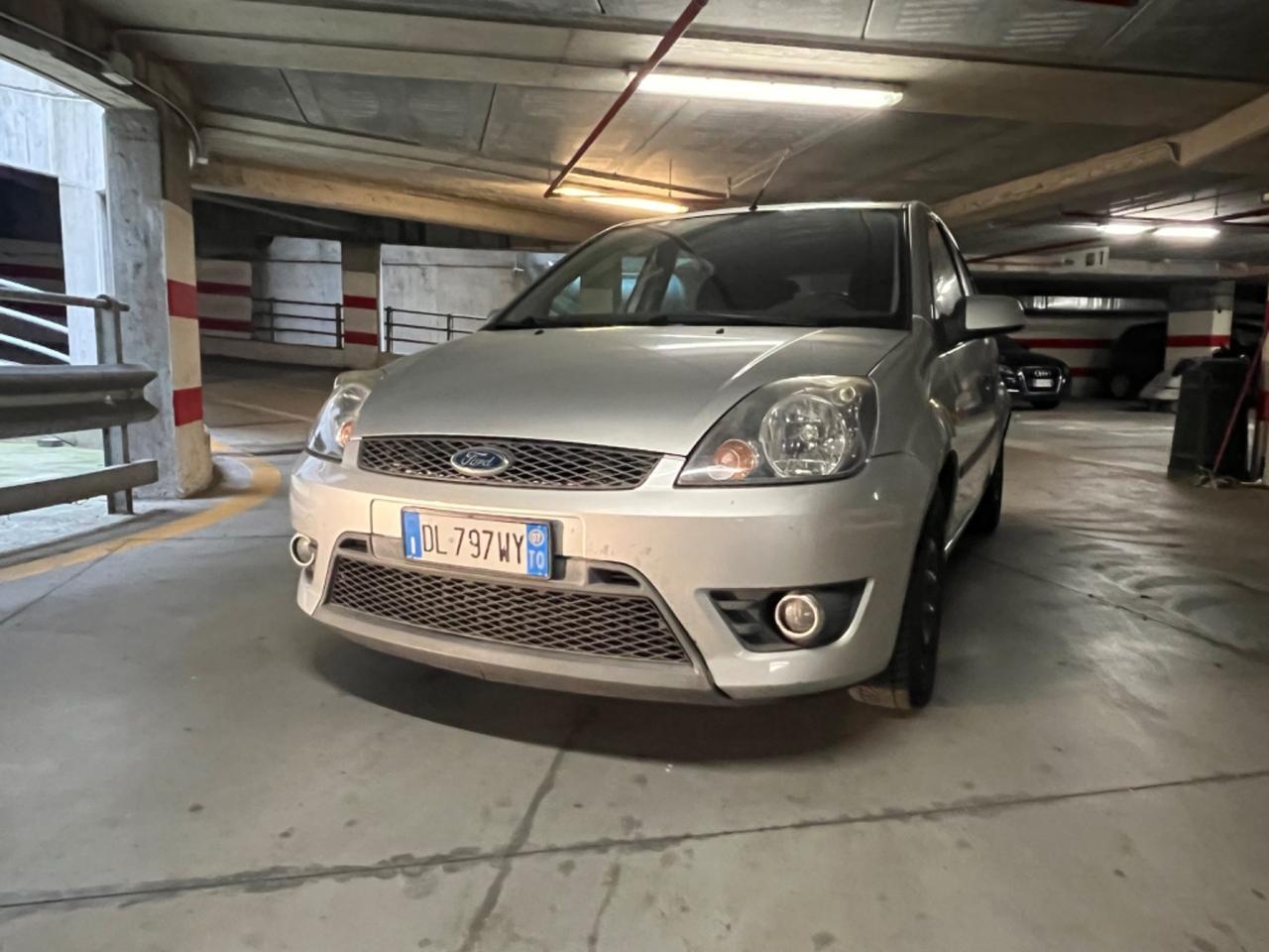 Ford Fiesta 1.6 TDCi 5p. Titanium