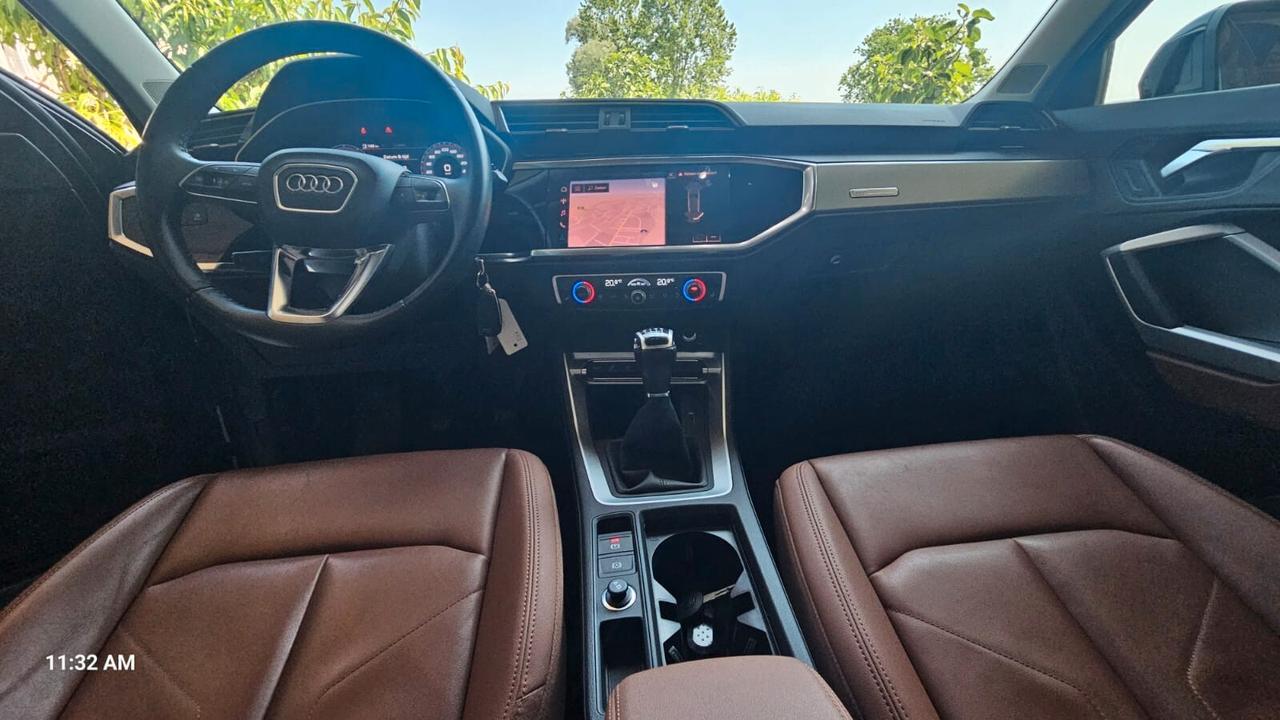 Audi Q3 SPB 35 TFSI Business Plus