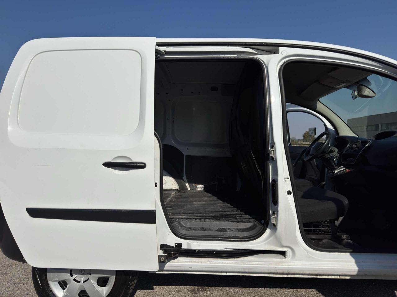 Renault Kangoo B.DCi 95 CV N1 (L1H1)SENSORI-CRUISE-6MARCE-E6D-