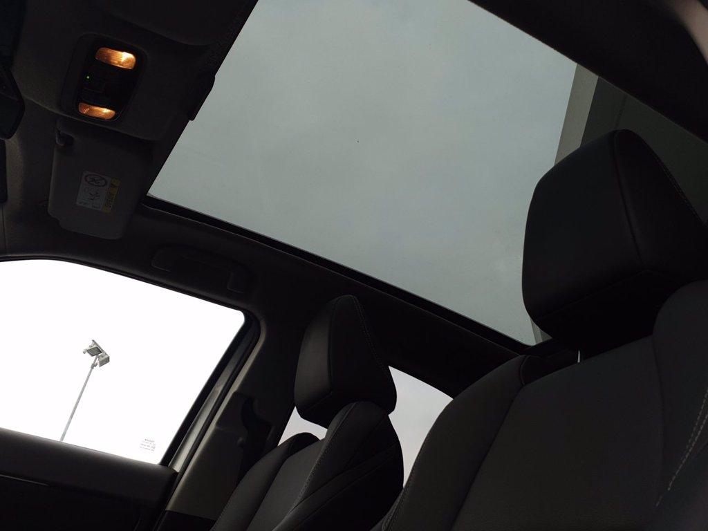 TOYOTA Yaris cross 1.5h lounge fwd 116cv e-cvt del 2023