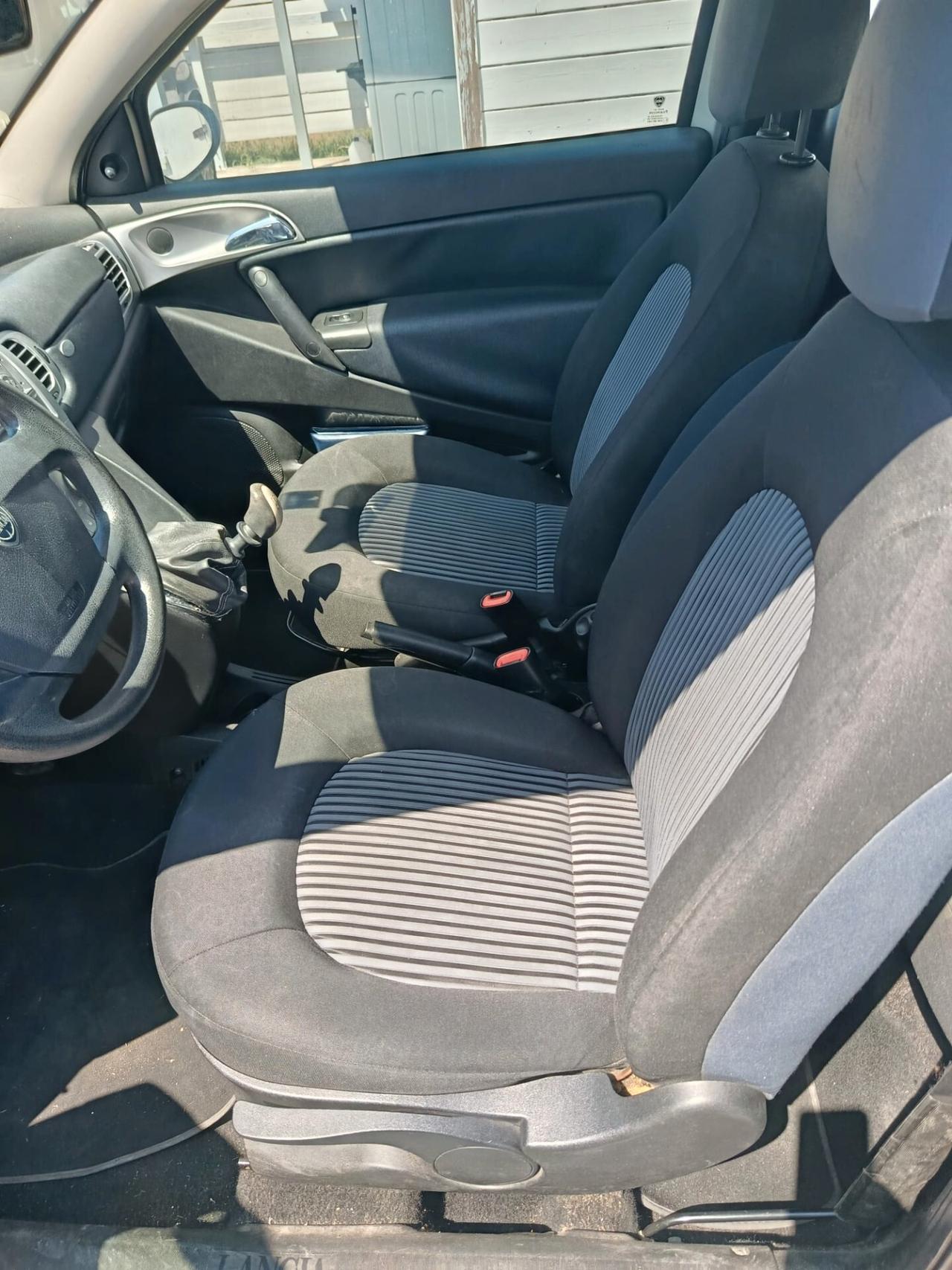 Lancia Ypsilon 1.2 Argento 114.000 km