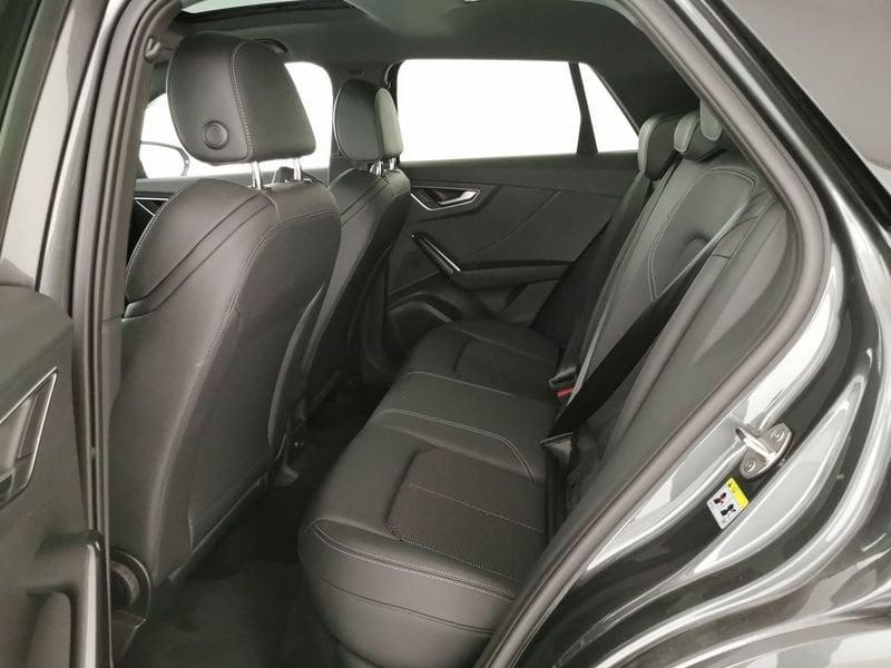 Audi Q2 30 2.0 tdi Identity Black