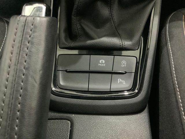 SKODA Kamiq 1.0 TSI 115 CV DSG Black Dots