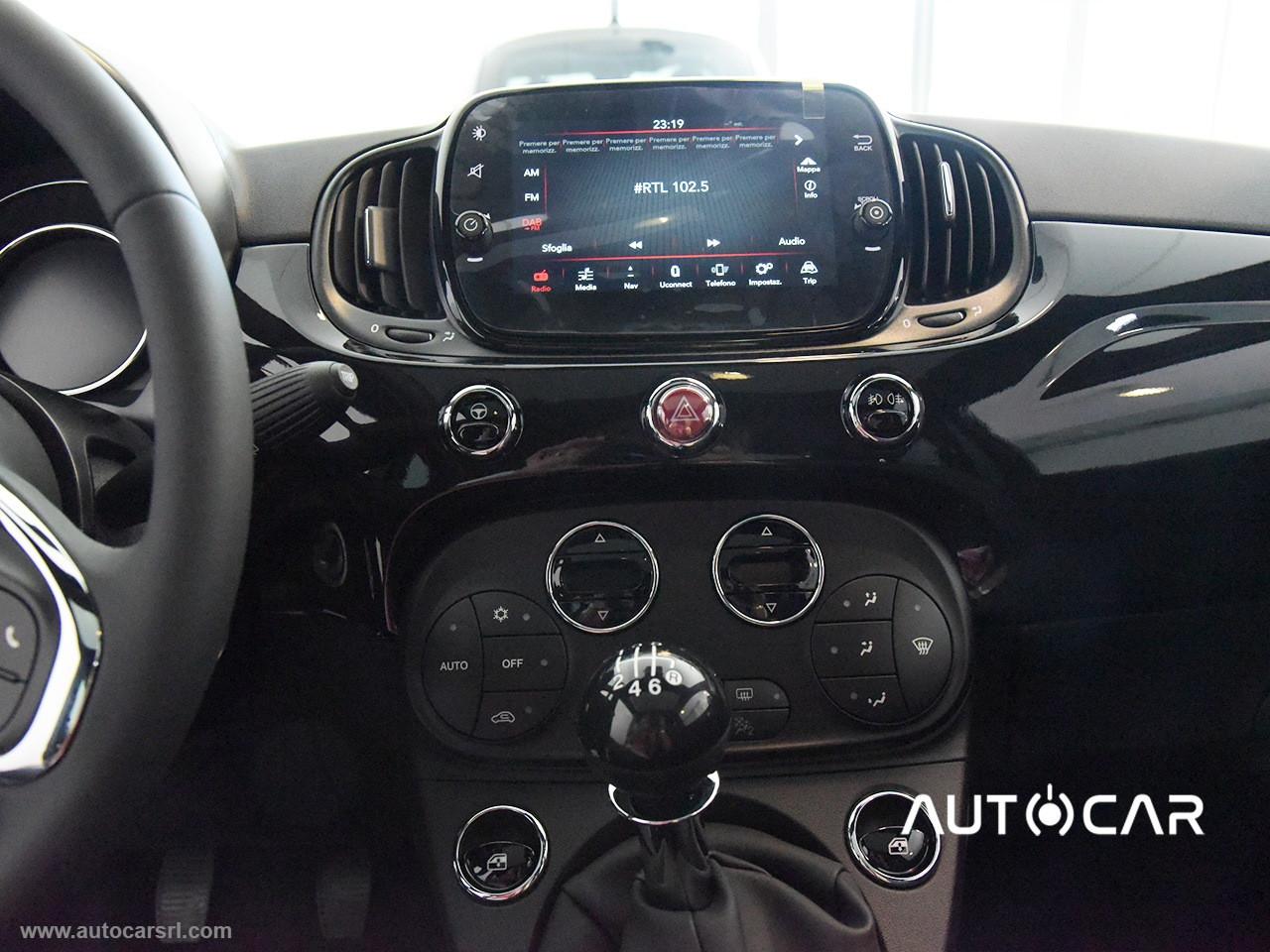 FIAT 500 1.0 Hybrid Dolcevita