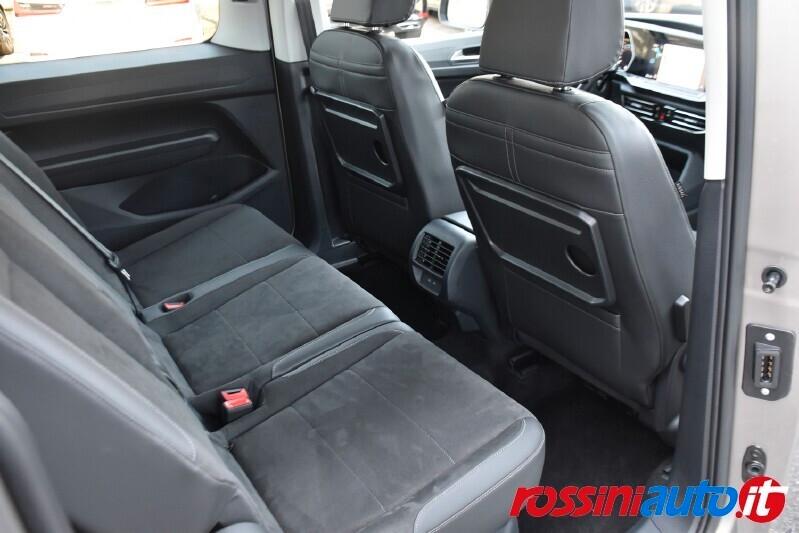 VOLKSWAGEN CADDY MAXI 2.0 TDI 122 CV DSG STYLE 5 POSTI + GANCIO
