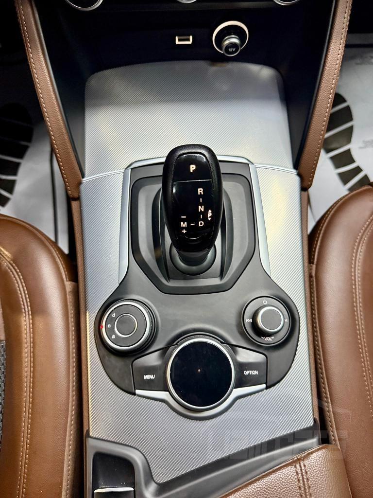 Alfa Romeo Stelvio 2.2 t Super Q4 210cv auto