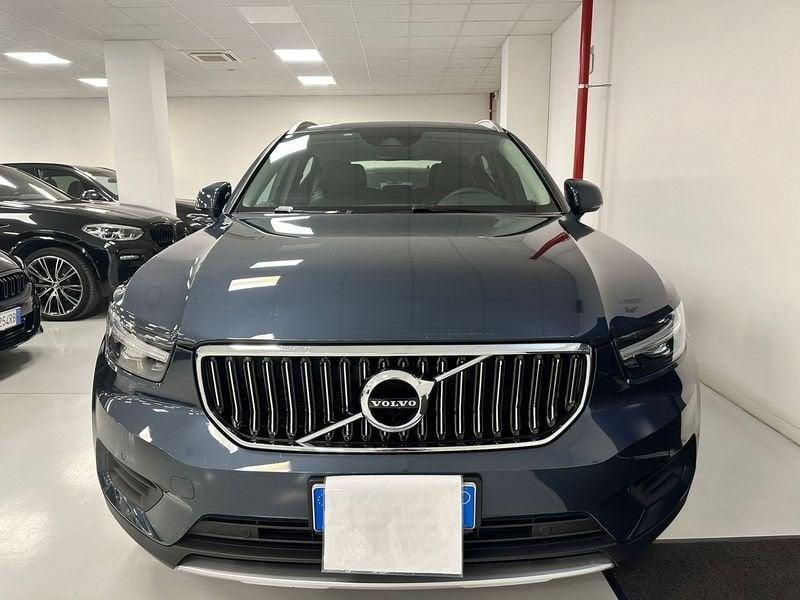 Volvo XC40 1.5 t3 Momentum 163cv auto my21