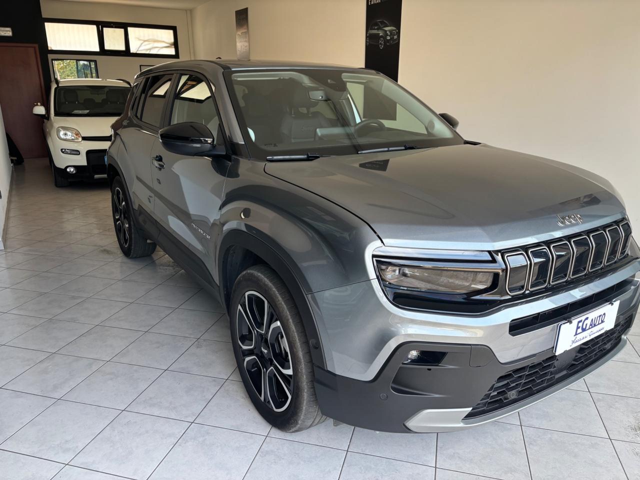 Jeep Avenger 1.2 Turbo 100 CV MHEV Summit