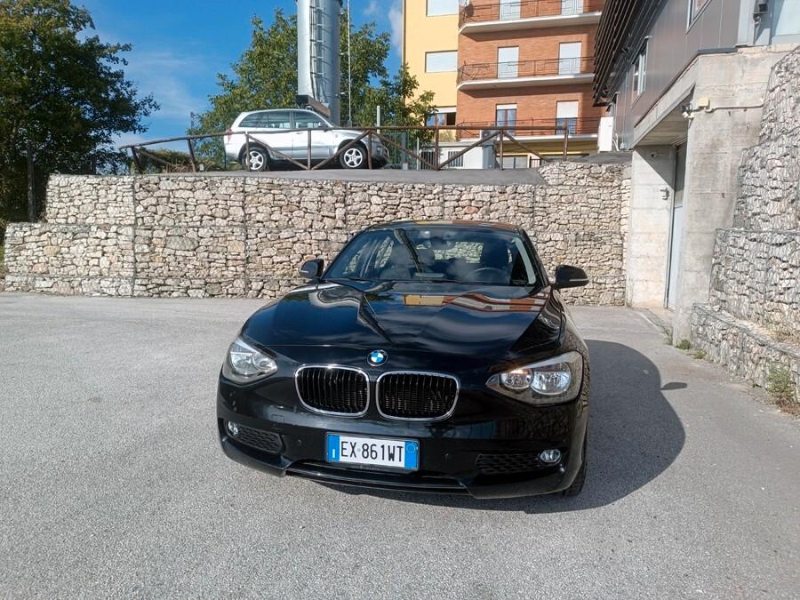 Bmw 118 118d 5p. Advantage Auto, KM Certificati BMW, Perfetta!