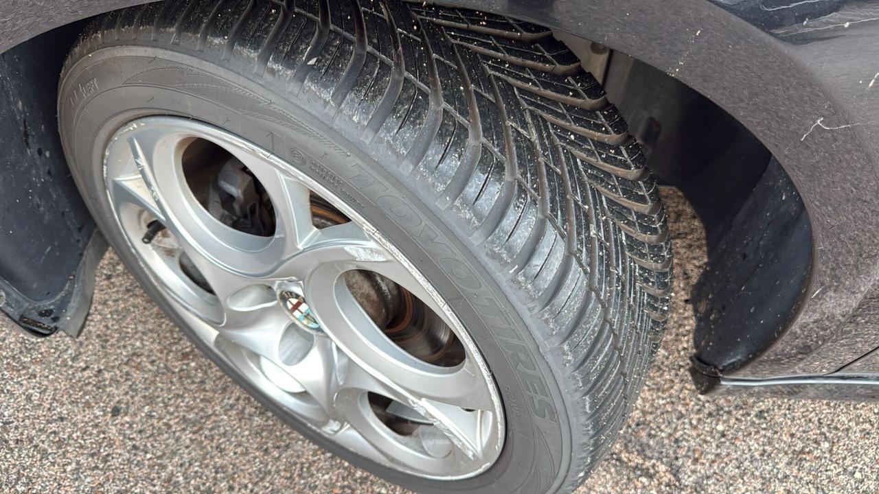 Alfa Romeo Giulietta 1.4 Turbo 120 CV GPL Super