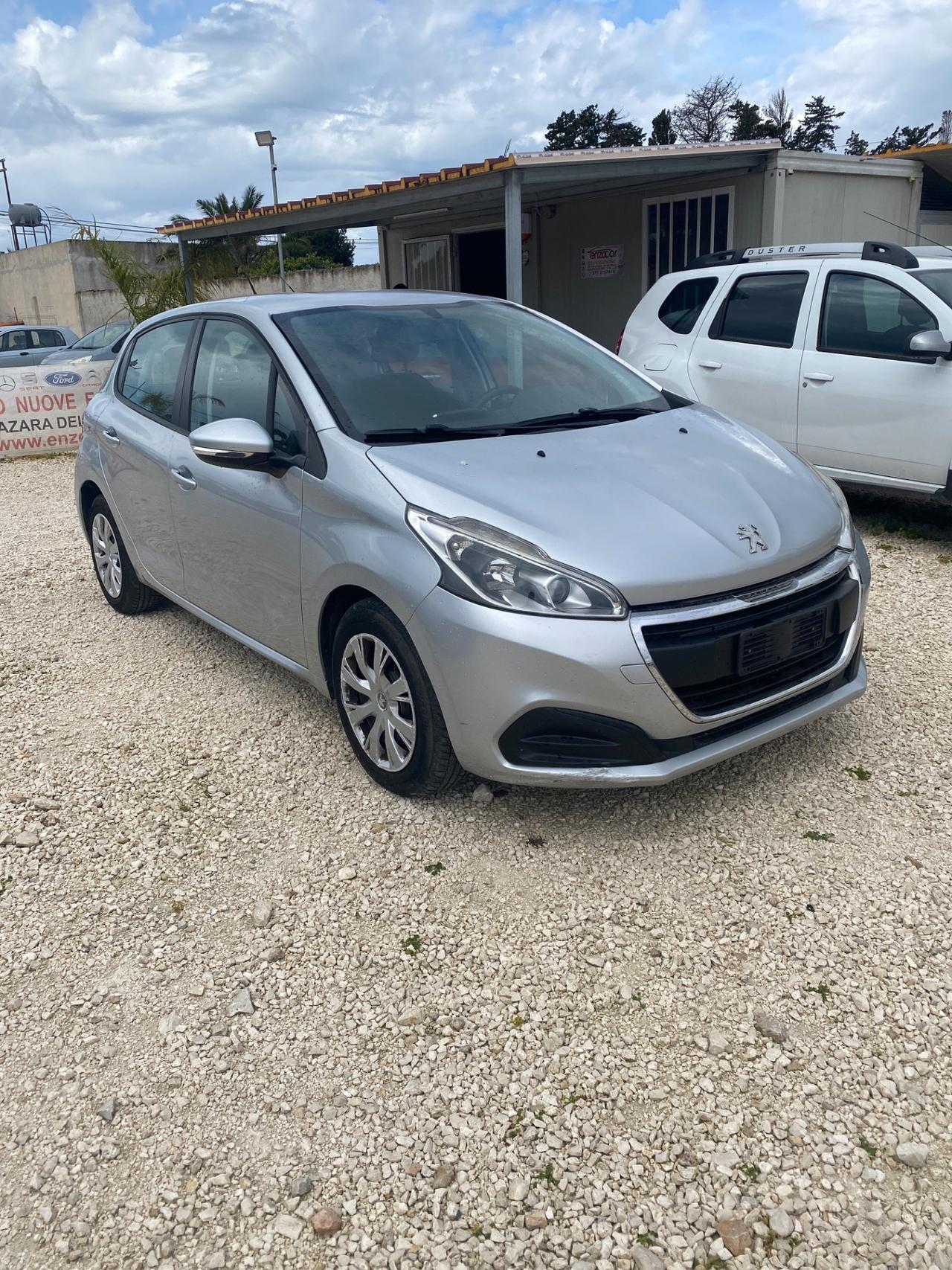 Peugeot 208 BlueHDi 75 5 porte Active