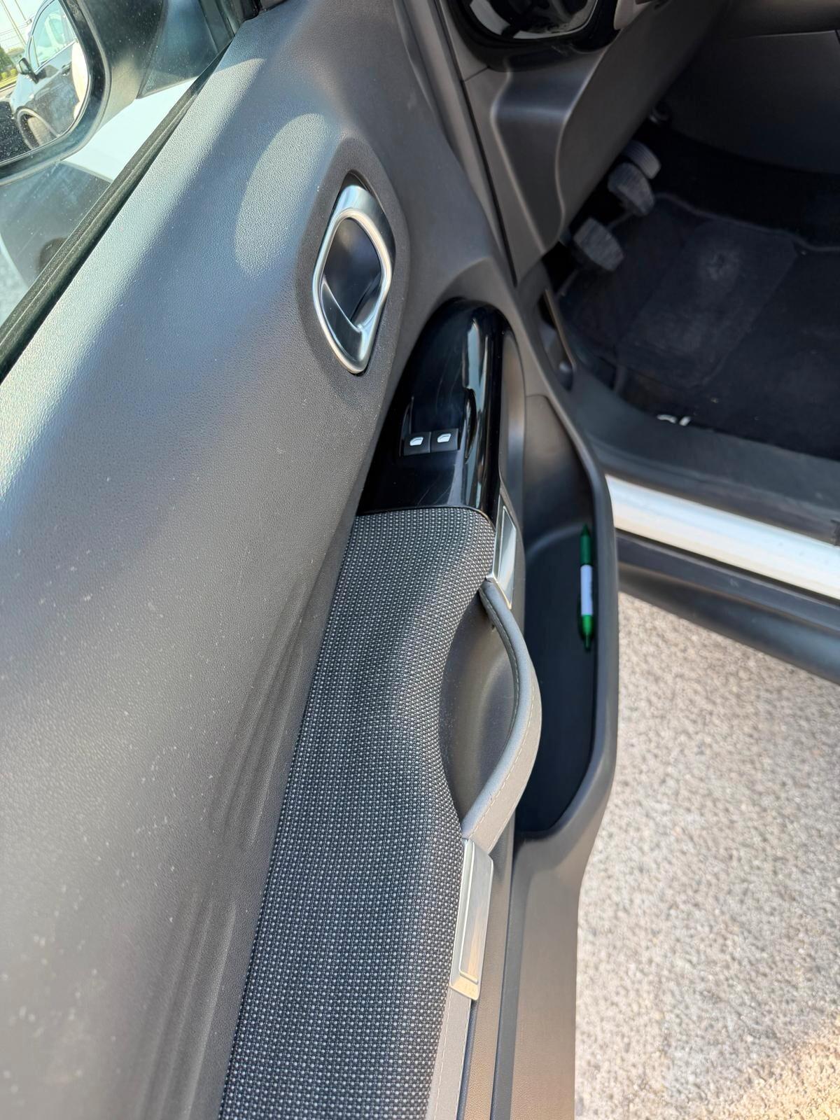 Citroen C4 1.6 e-HDi 115 ETG6 Seduction