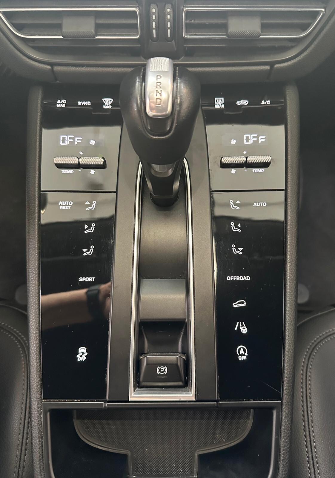 Porsche Macan 2.0 UNICOPROPRIETARIO