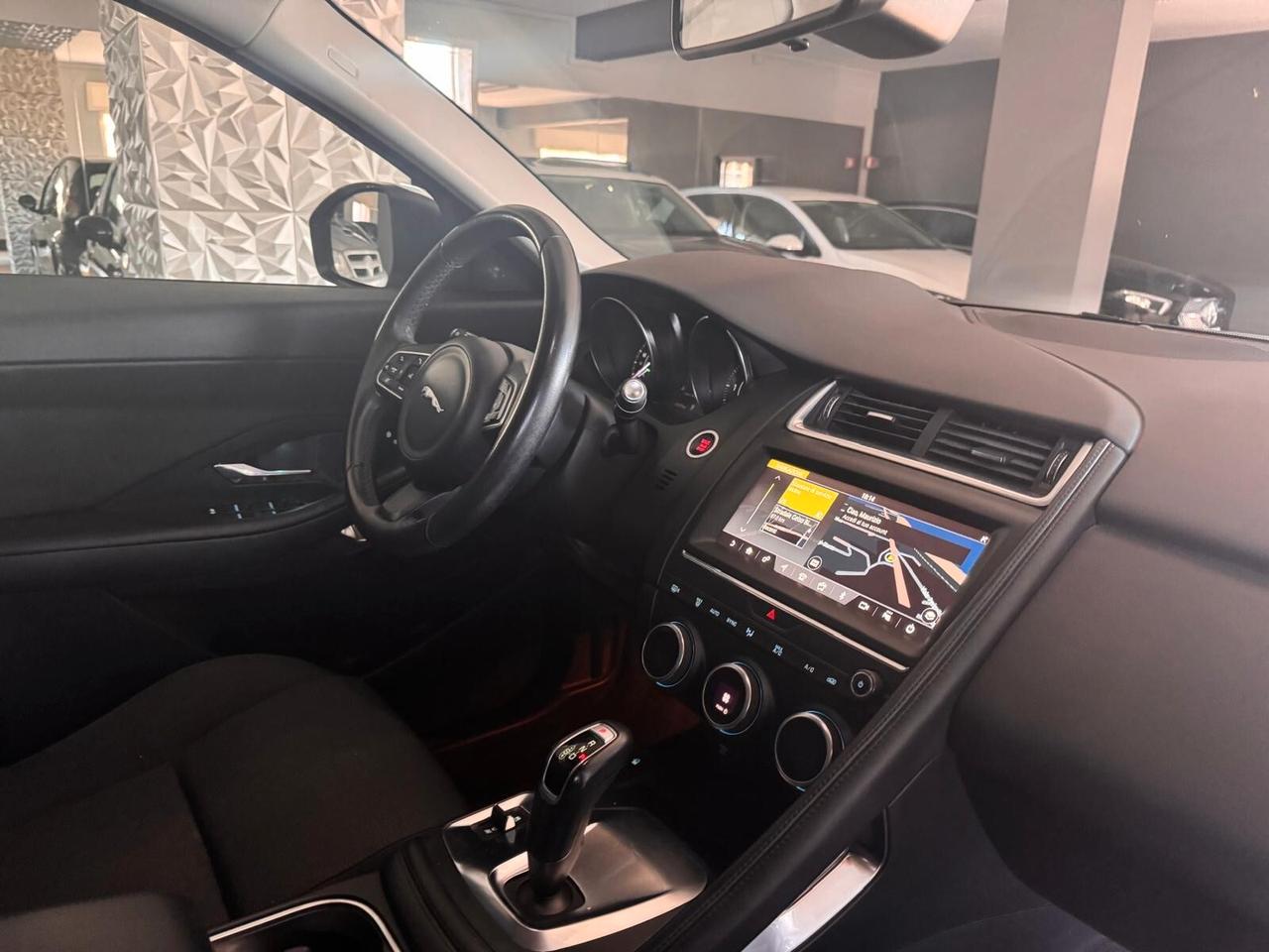 Jaguar E-Pace 2.0D 150 CV R-Dynamic