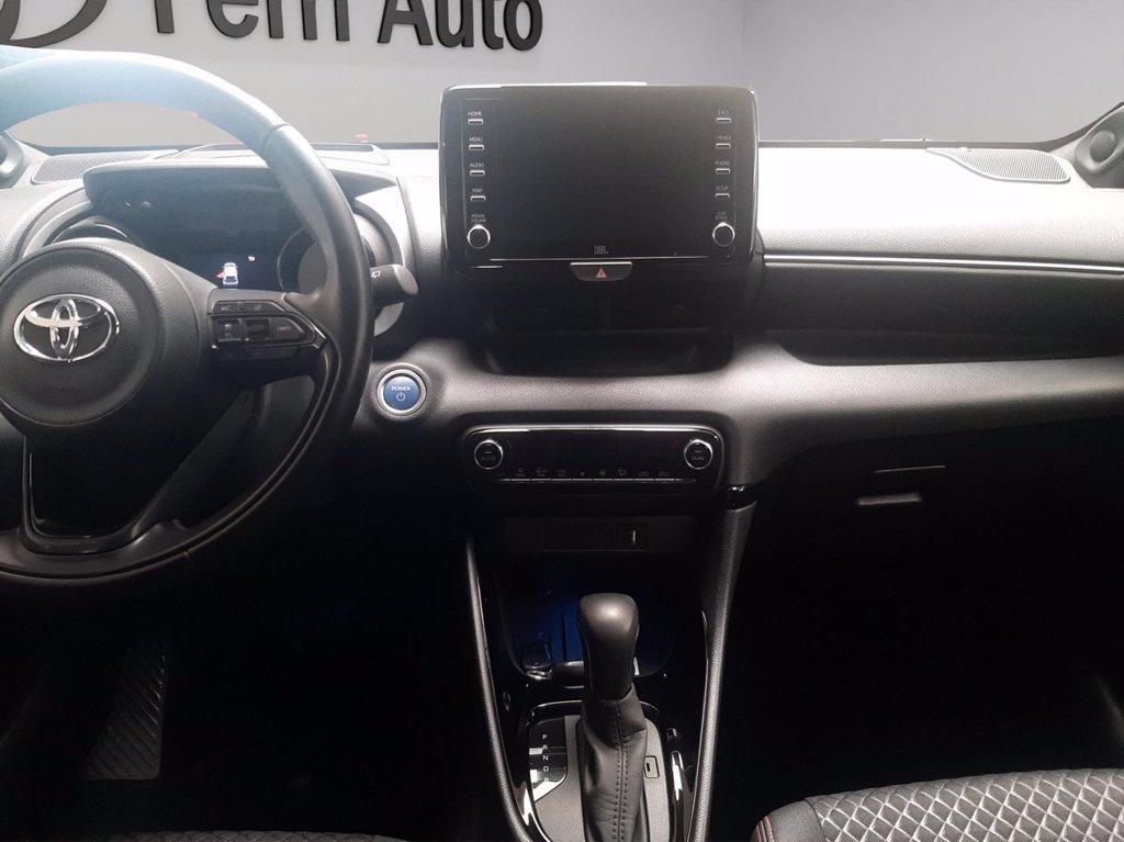 TOYOTA Yaris 1.5h premiere del 2021