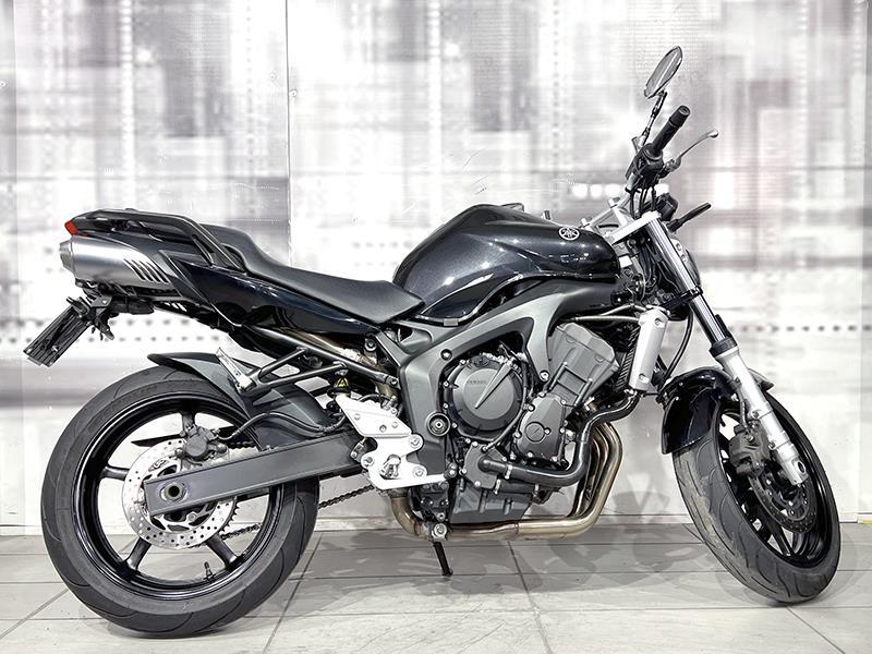 Yamaha FZ6