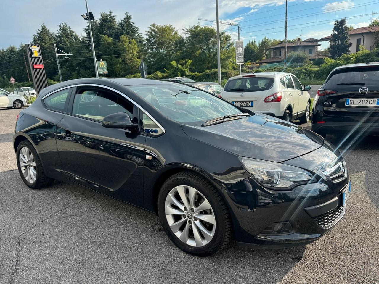 Opel Astra GTC 1.4 Turbo 140CV S&S 3 porte Cosmo